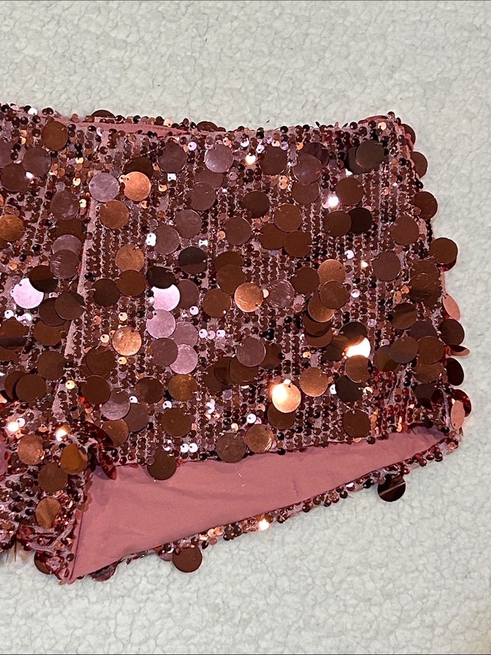 Edikted Sephira Sequin Micro Shorts Medium Light Pink Festival Glam Disco - Picture 4 of 13